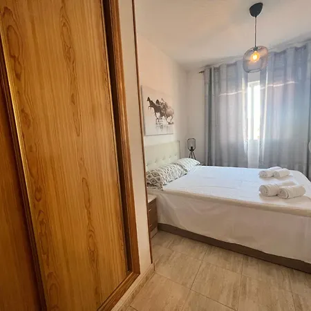 Marinasunbeach Canovas 2 דירה טורבייחה