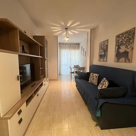 Marinasunbeach Canovas 2 Apartment