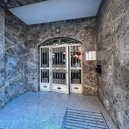 Apartment Marinasunbeach Canovas 2 *